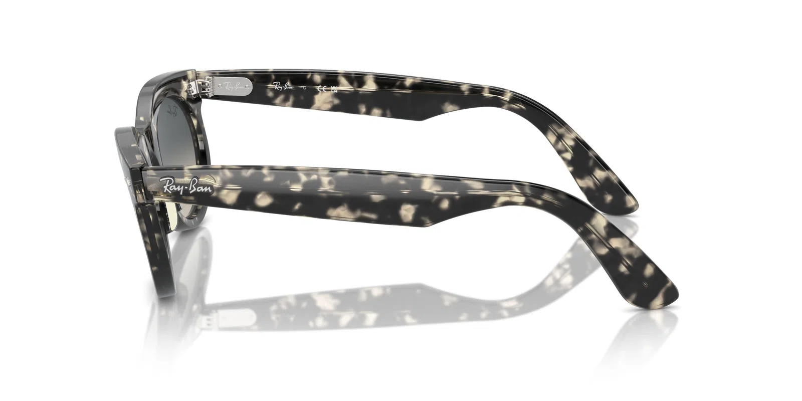 Ray-Ban Wayfarer Oval 2242 Sunglasses - view 53